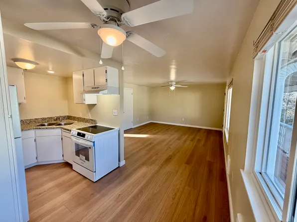 1301 Iowa St #2A, Ashland, OR 97520