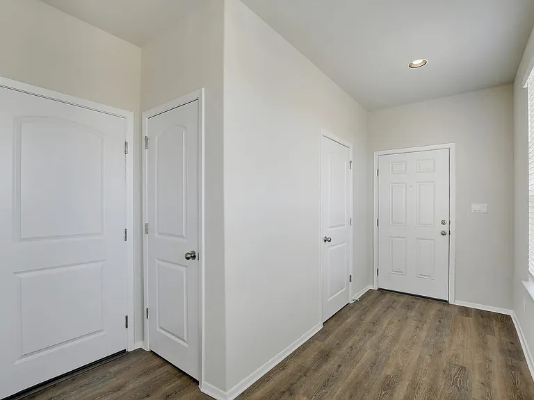 293 Tempest Trl — Photo 15
