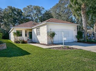 1010 San Felipe Ln, Lady Lake, FL 32159
