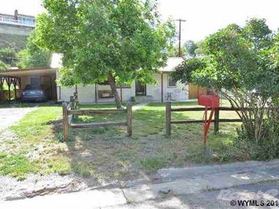 316 S 8th St, Thermopolis, WY, 82443