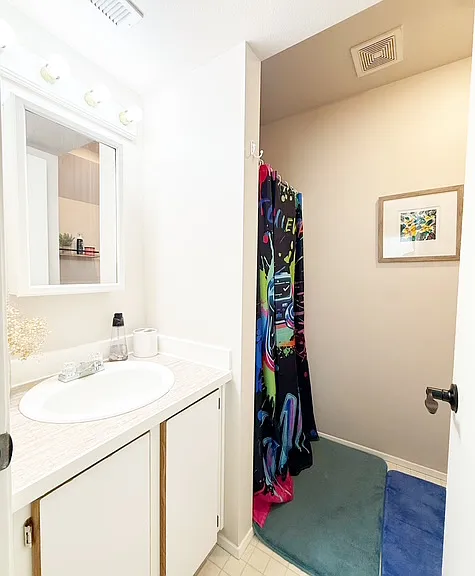 88 NW Lopez Ln — Photo 8