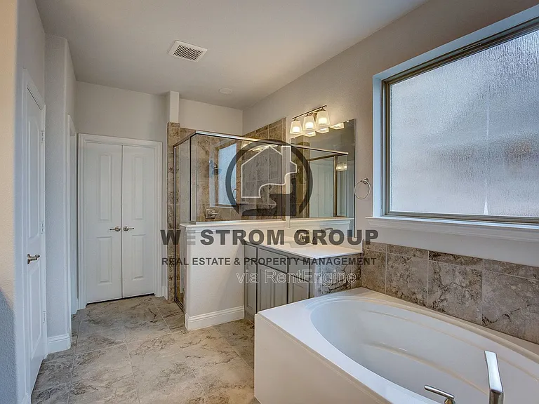 10320 Linger Ln — Photo 29
