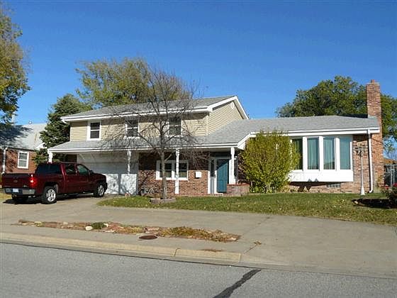 1st image of 2114 Hart Ave