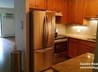 50 Paul St #24, Newton Center, MA 02459