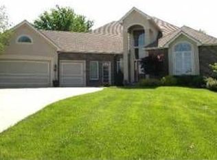 16813 NE 124th St, Kearney, MO 64060