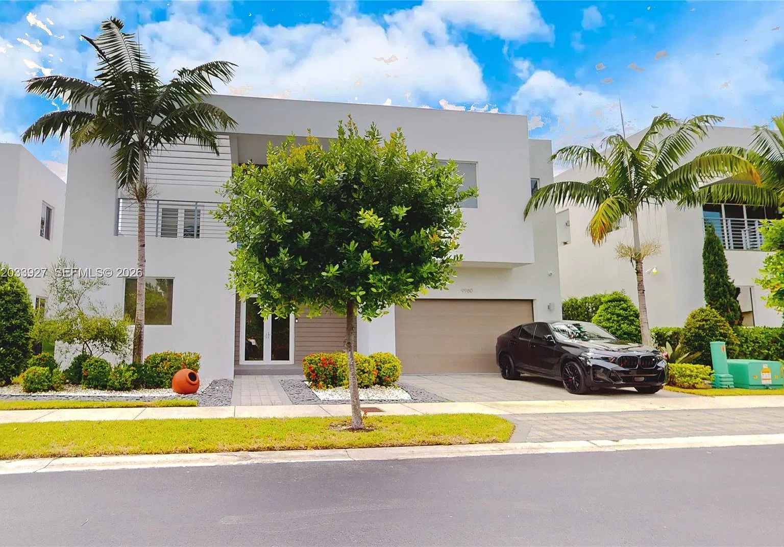 5 bed, 3624 sqft, $8,500 — Photo 4