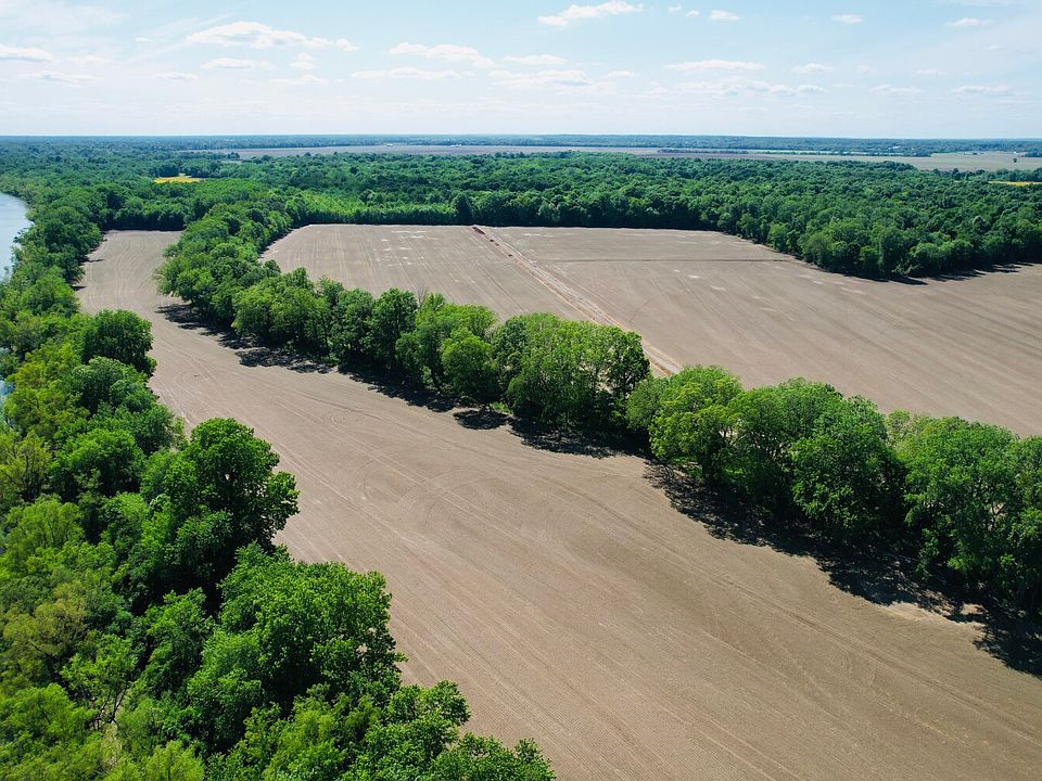 1st image of 1 Old River Rd