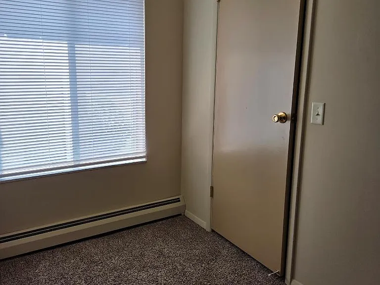 Unit Photo