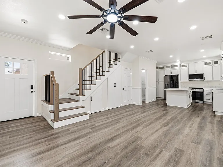 12615 Bridgewater Dr — Photo 7