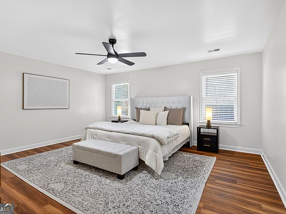 5th image of 260 Chimney Springs Rd