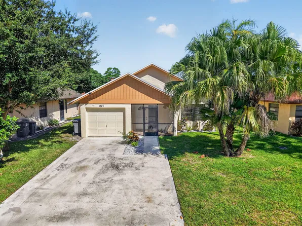 1323 Summit Run Circle, West Palm Beach, FL 33415