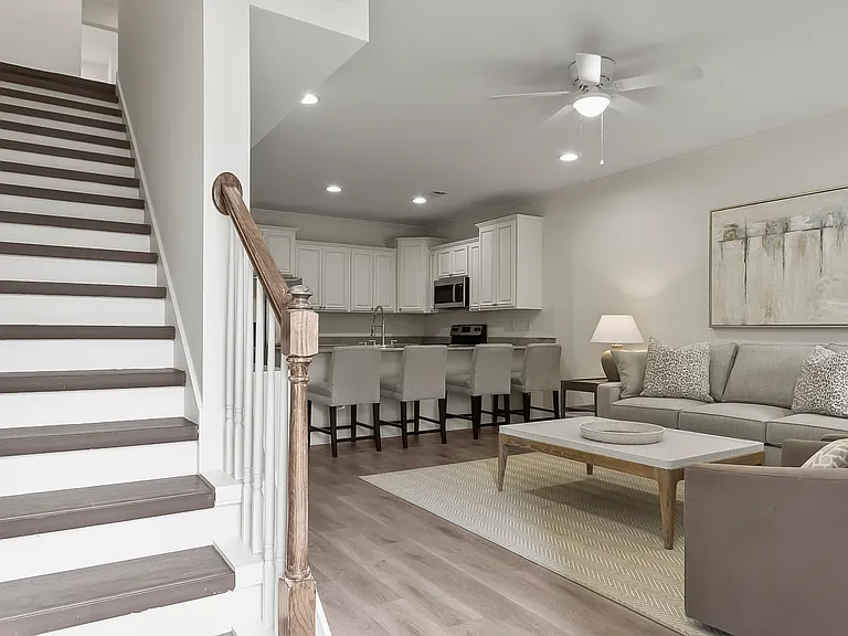 430-474 Wesley Pl — Photo 24