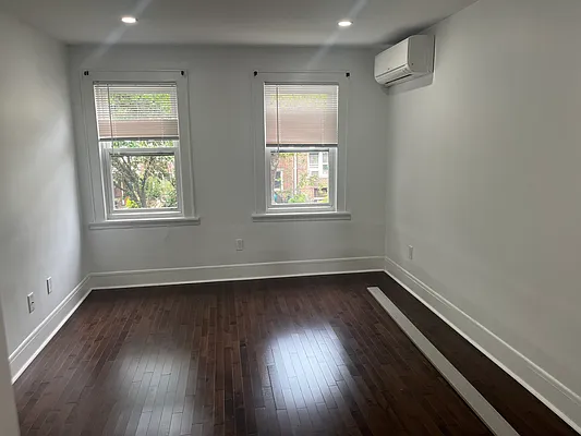 Rented by Daniel Gale Sotheby's International Realty | media 11