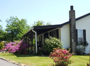 1401 Harris Rdg, Honaker, VA 24260