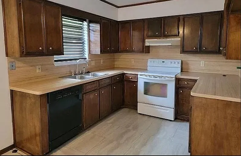 3 bed, 1540 sqft, $1,795 — Photo 2