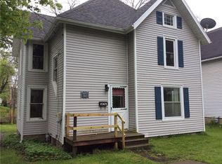 42 Leicester St, Perry, NY 14530