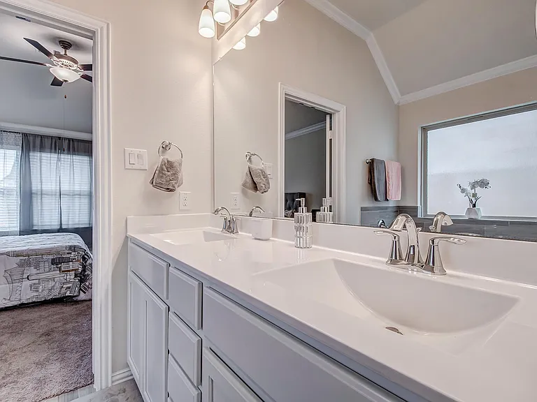 28639 Monarch Cliffs Dr — Photo 21