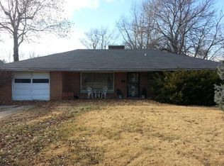 1121 Bruns Ln, Springfield, IL 62702