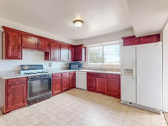 5th image of 5709 Avenida La Mirada NW
