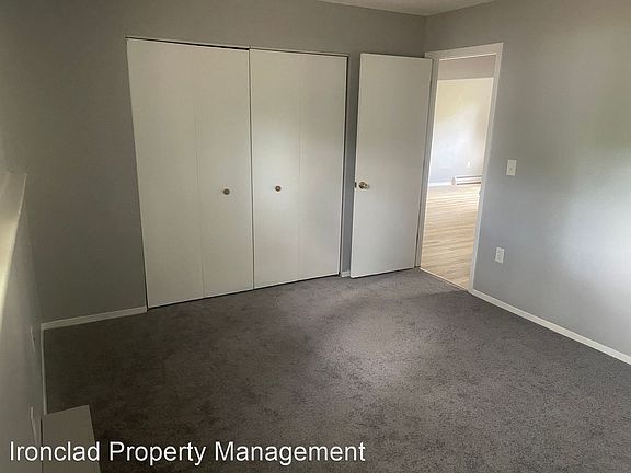 4th image of 818 Pine St Unit 7