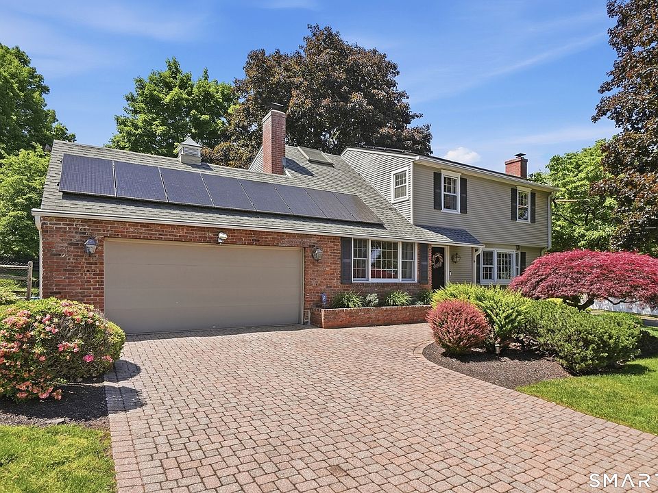 1st image of 54 Still Hill Road