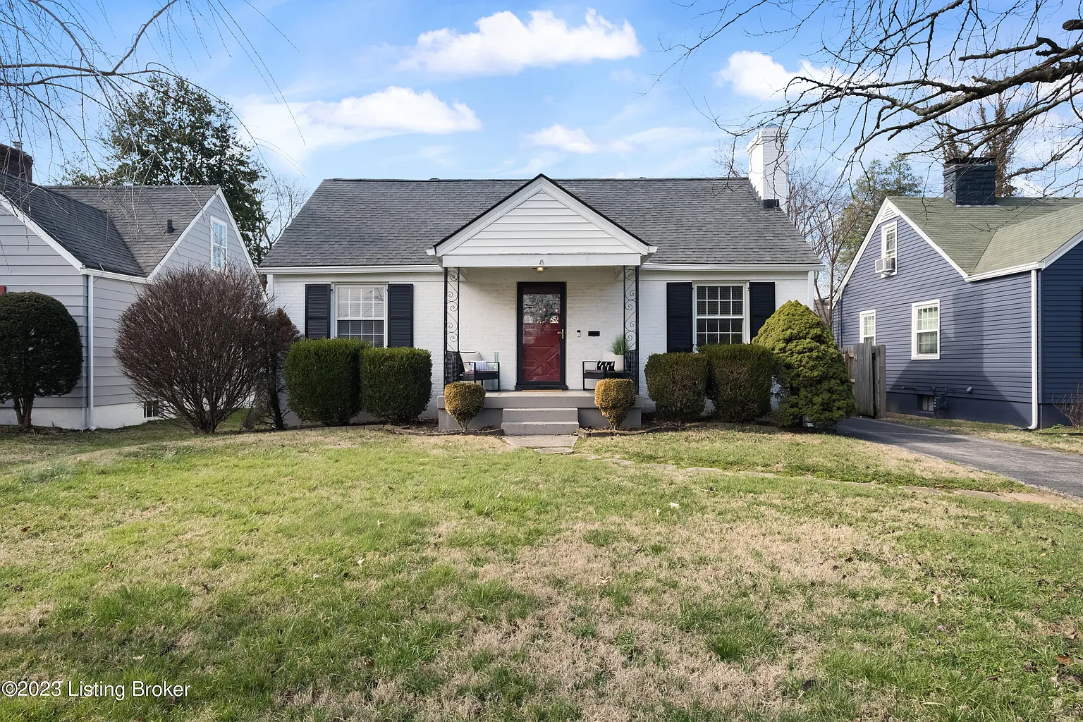 202 N Hubbards Ln photo 1