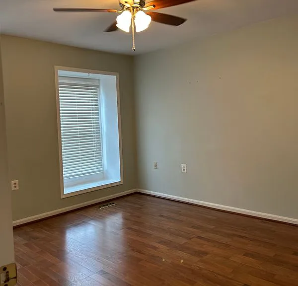12052 Stallion Ct — Photo 2
