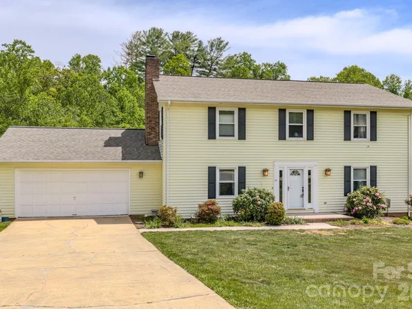 10 Arrow Pl, Asheville, NC 28805