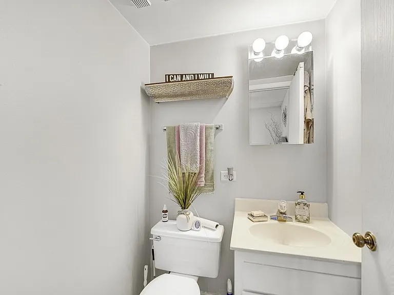 342 Klein Creek Ct #D — Photo 5