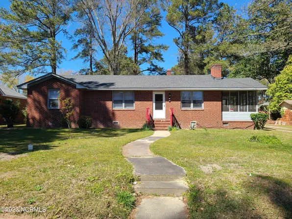 203 W Daniels Street, Kinston, NC 28501