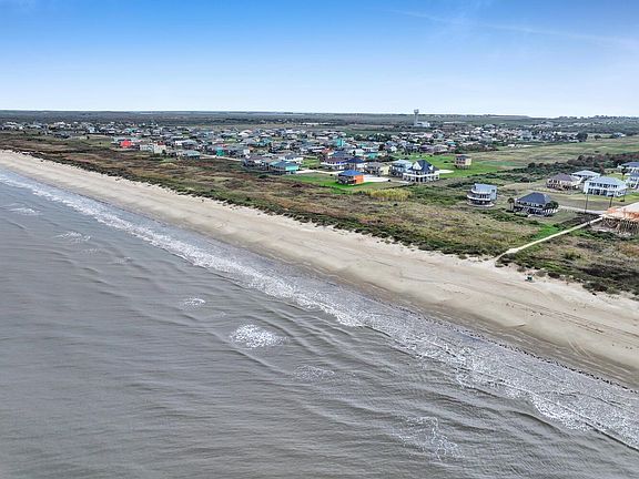 2nd image of 186 Ocean View Dr