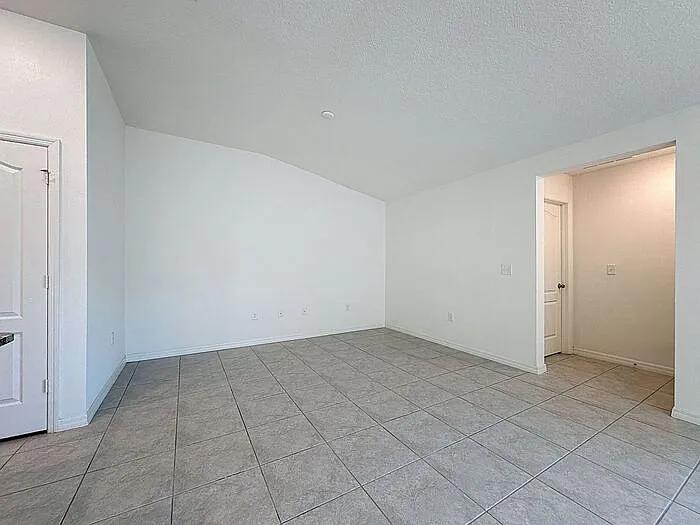 707 Scrub Oak Hammock Rd — Photo 26