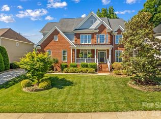16203 Northstone Dr, Huntersville, NC 28078