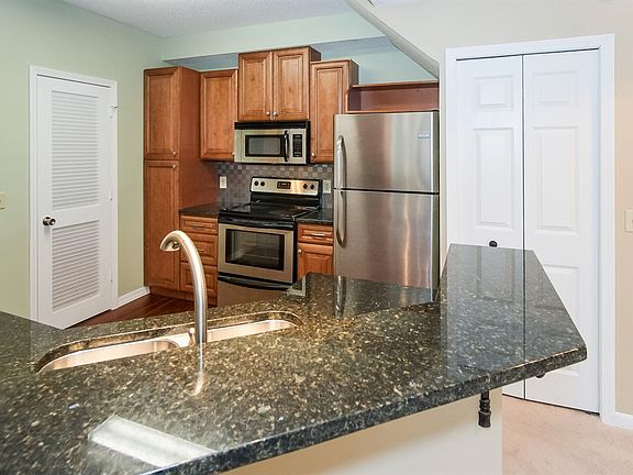 4th image of 15341 Greenhaven Ln APT 107