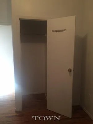 Rented by Town Residential | media 29