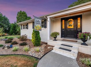 820 Green Pond Rd, Clover, SC 29710