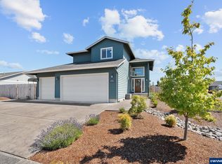 38822 SW 3rd Ave, Scio, OR 97374