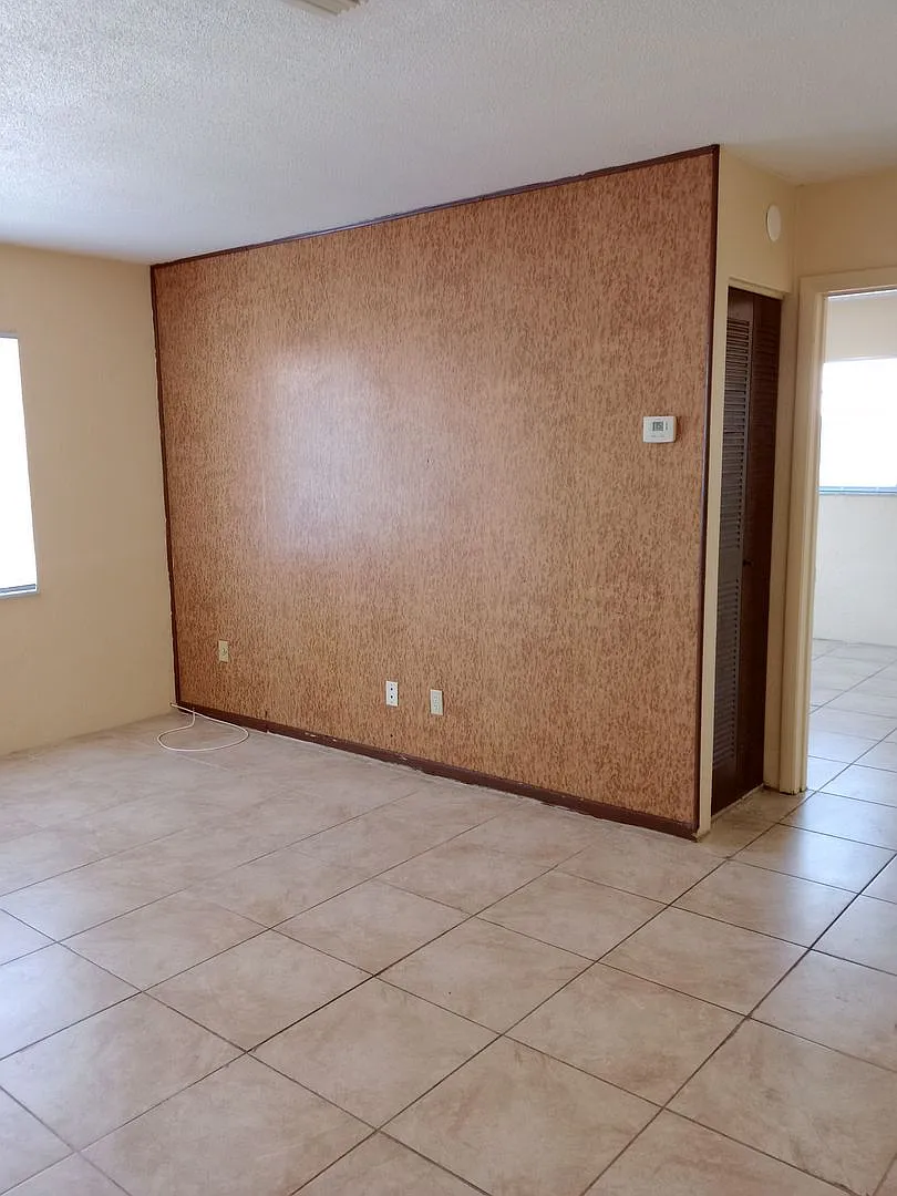 Kennedy Rd. - 1217 Unit 58 — Photo 3