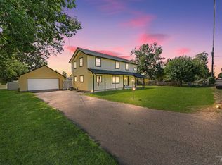 21247 Harmony Ln, Greenleaf, ID 83626