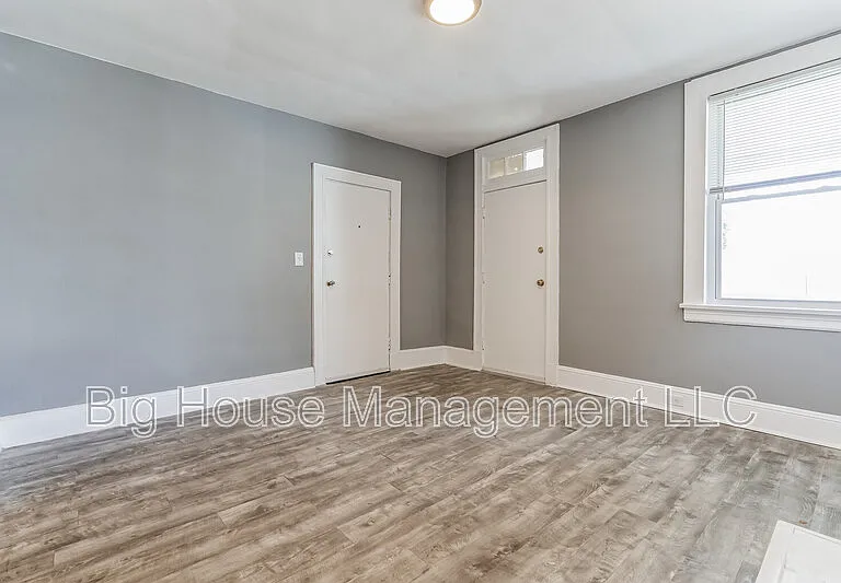 4806 Liberty Heights Ave #1 — Photo 3
