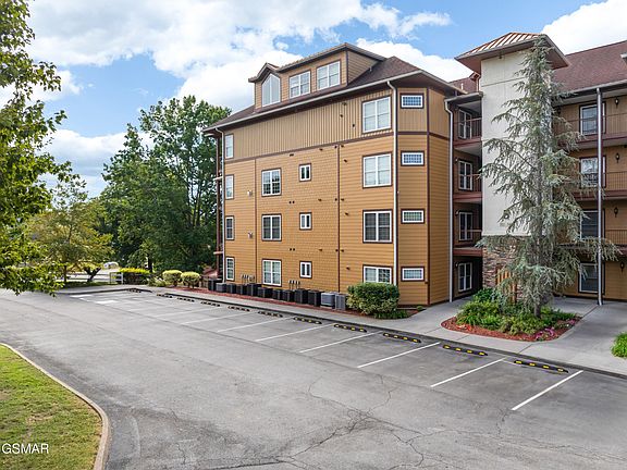 2nd image of 527 River Place Way Unit 516