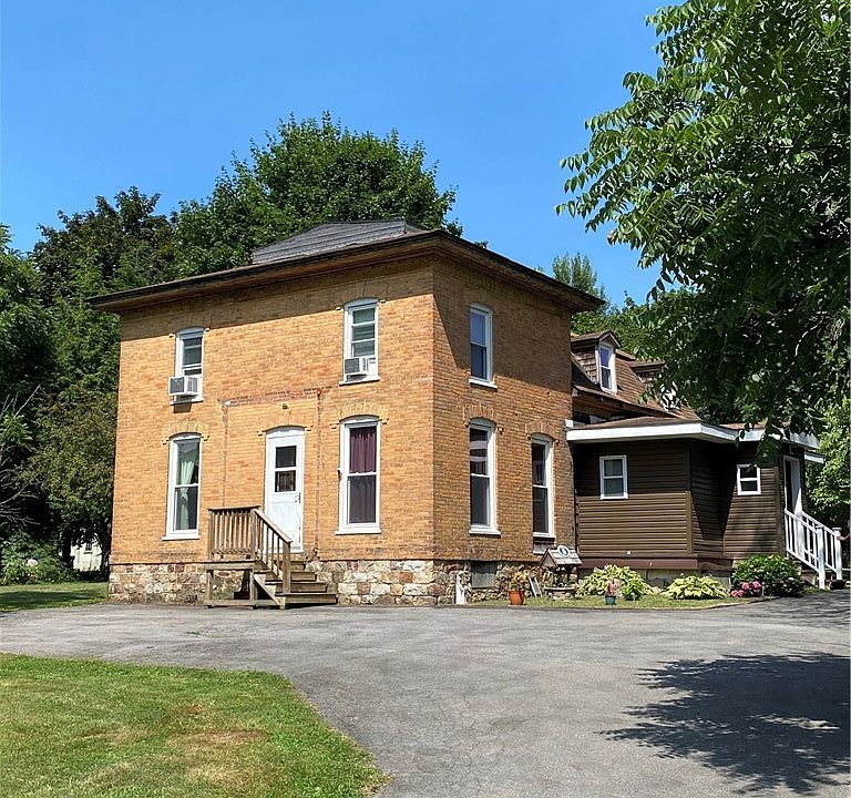 1st image of 4104 Dix St