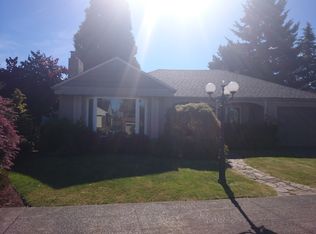 3622 W Viewmont Way W, Seattle, WA 98199