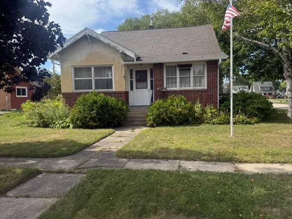 500 2nd Ave, Wanamingo, MN 55983