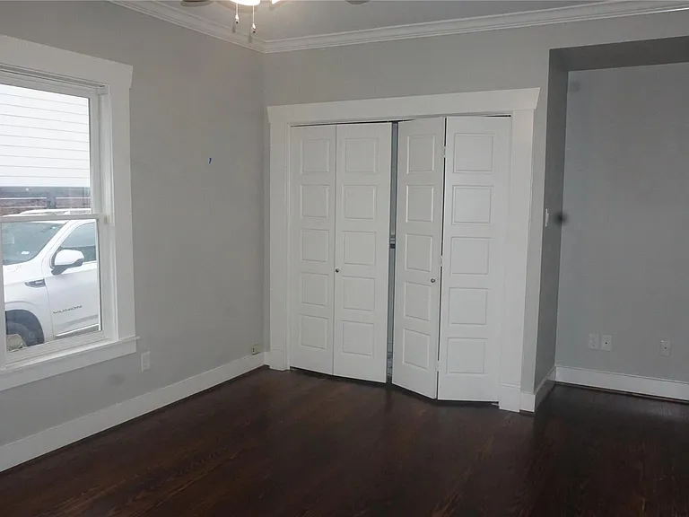 825 Algregg St — Photo 19