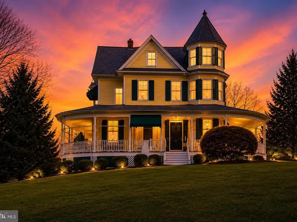 413 Grand Ave, Front Royal, VA 22630