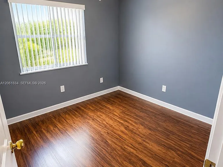 2603 NE 41st Cir #2603 — Photo 12