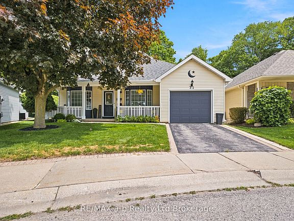 2nd image of 32 Wilkins Cres
