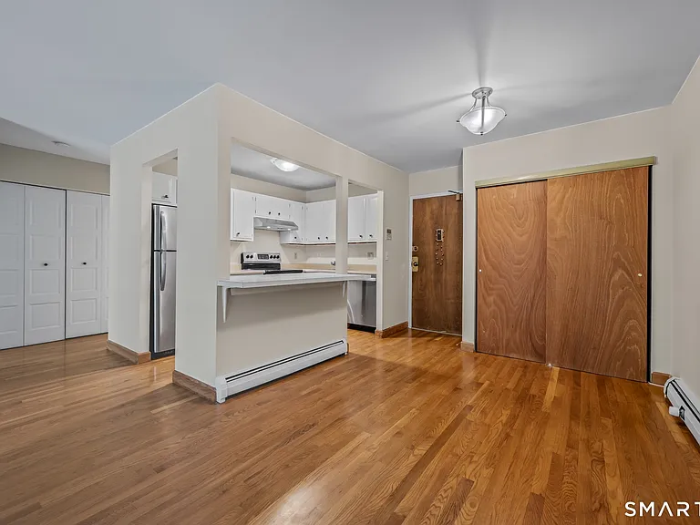 565 Talcottville Rd #1C5 — Photo 8