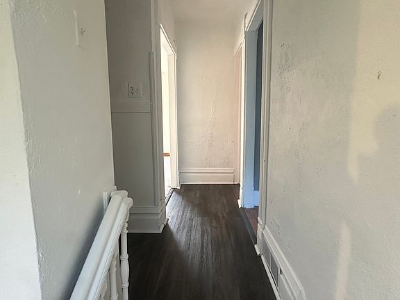 4th image of 504 Federal St Unit 2